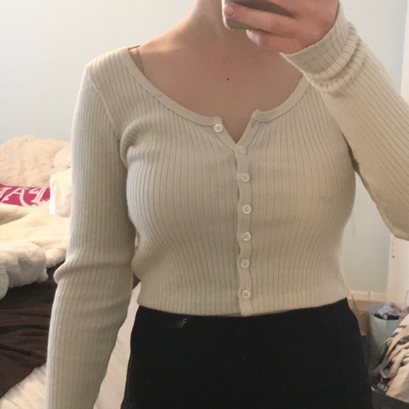 Brandy Melville Tops Brandy Melville Long Sleeve Zelly Top Poshmark Brandy Melville Tops Brandy Melville Long Sleeve Zelly Top Poshmark